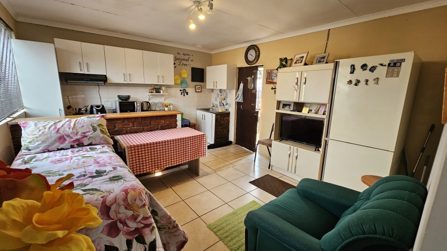 2 Bedroom Property for Sale in Rowallan Park Eastern Cape